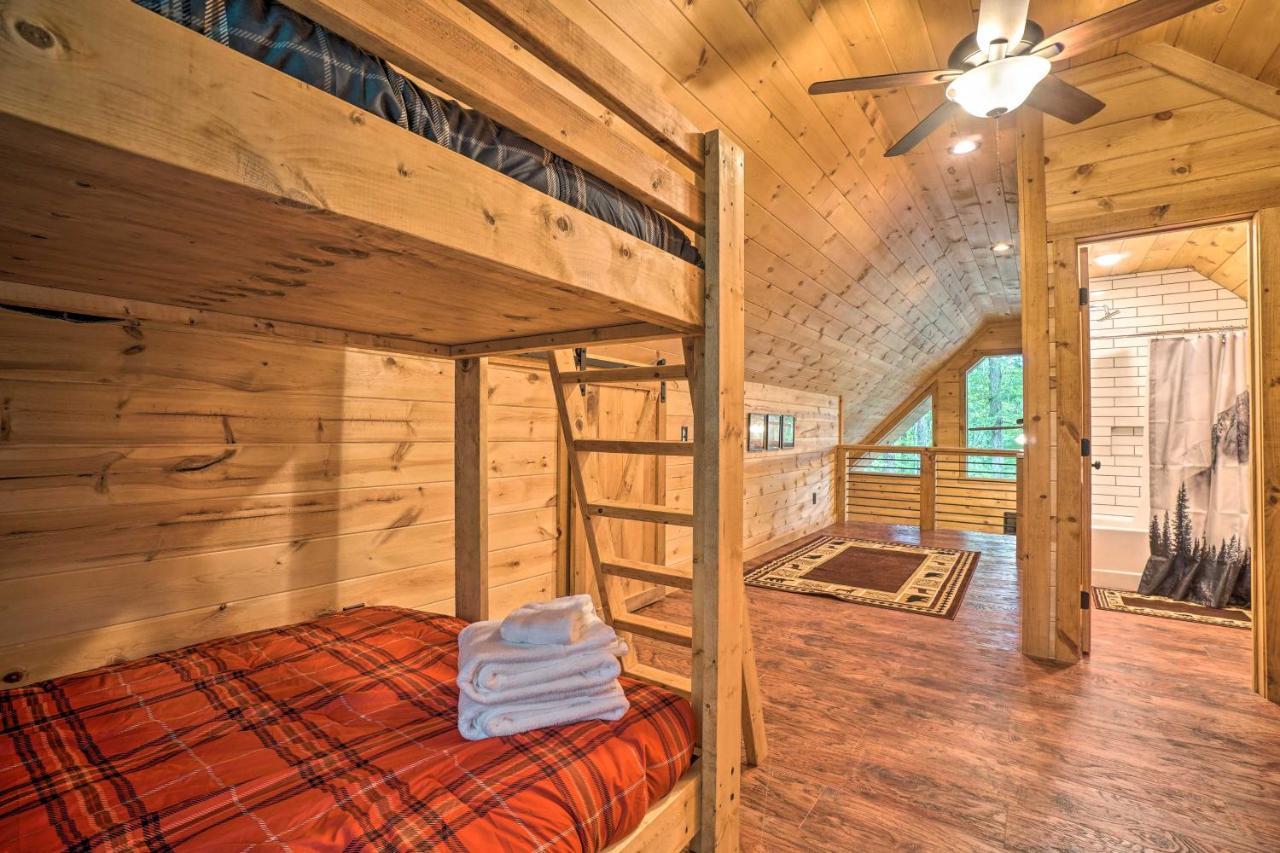 Peaceful Cabin On 3 Private Acres Deck And Fire Pit Blairsville Exteriör bild