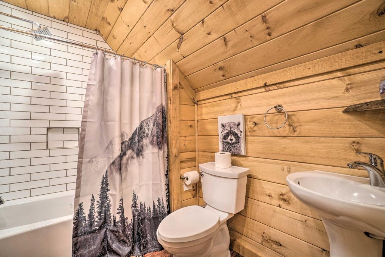 Peaceful Cabin On 3 Private Acres Deck And Fire Pit Blairsville Exteriör bild