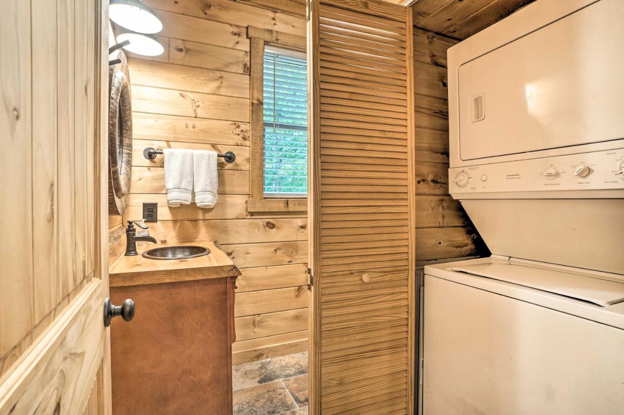 Peaceful Cabin On 3 Private Acres Deck And Fire Pit Blairsville Exteriör bild